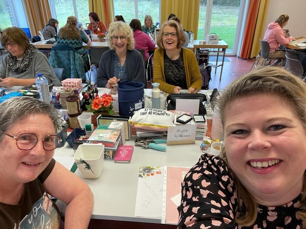 Wat als het gewoon klopt? 13 samen creatief aan de slag in jever stampinup team weekend