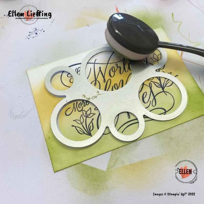 Lente in de lucht, op een kaart en in een bloghop 3 gebruik je stans als template door ellen liefting