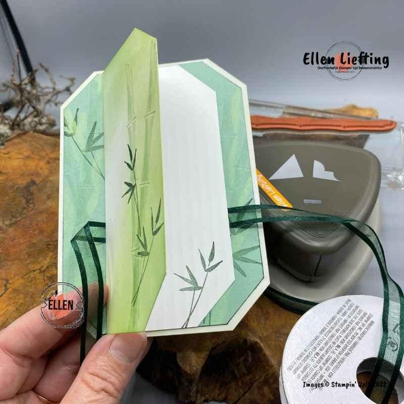 Blog 3 binnen kijken in subtiele kaart met bamboo beauty van stampinup door ellen liefting