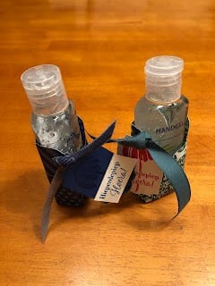 Cadeautje tip: Origineel verpakte handgel, altijd handig voor de reiziger. 3 2019 01 252B17.44.56